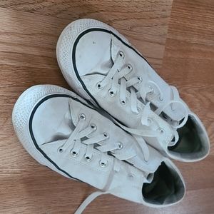 White converse